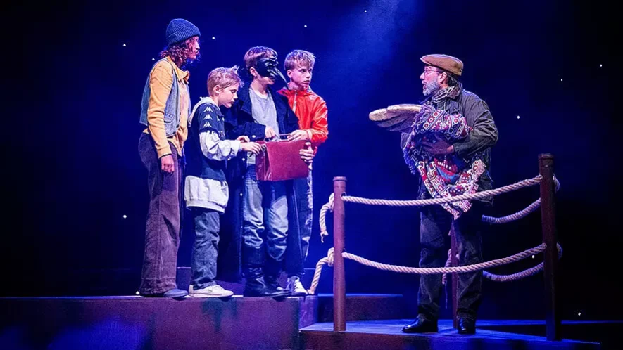 260826 1453 922361168